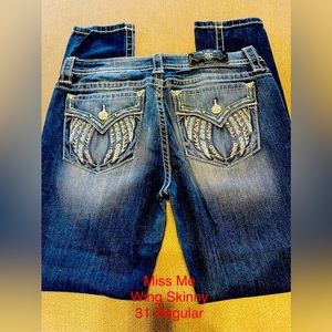 Miss Me Standard Skinny Wings 31
